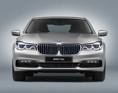 《BMW 740e iPerformance》環保新成員預告日內瓦現身