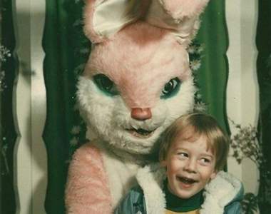 直逼都市傳說的《復活節照片》復活節不是一個歡樂的日子嗎......