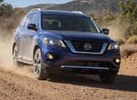 2017年式《Nissan Pathfinder》這回終於記得要修修臉 2017年式《Nissan Pathfinder》這回終於記得要修修臉