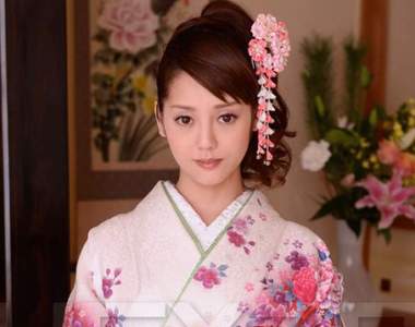 下體真空?《穿和服的時候到底要不要穿內褲》不穿內褲會有生命危險?