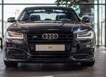 馬力605匹《Audi S8 Plus》碳黑新衣上身超殺氣 馬力605匹《Audi S8 Plus》碳黑新衣上身超殺氣