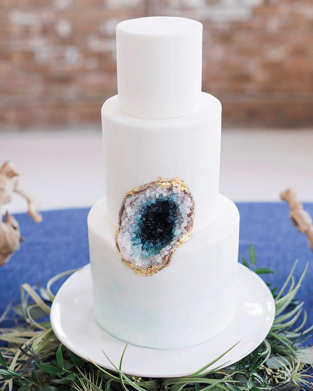 《水晶洞蛋糕》視覺與味覺兼具的神祕礦物之美 - 圖片11