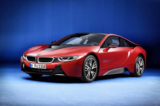 Bmw I8 Protonic Red Edition 期間限定紅通通