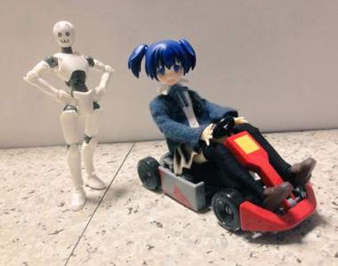 超划算的《拼裝卡丁車轉蛋》轉到可動人偶樂趣加倍？