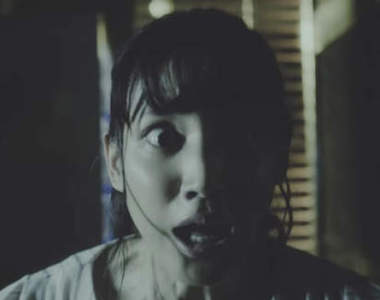 《恐怖水飲料廣告》深夜辦公室裡新人社員遇到的超恐怖體驗...