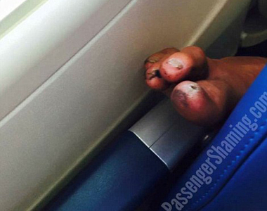 《飛機奇人奇事》全部都偷拍下來跟我們分享吧