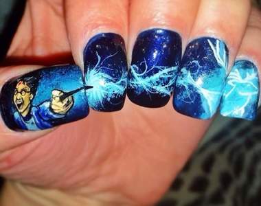 指彩系列《哈利波特指甲彩繪》指上也充滿神秘的魔法