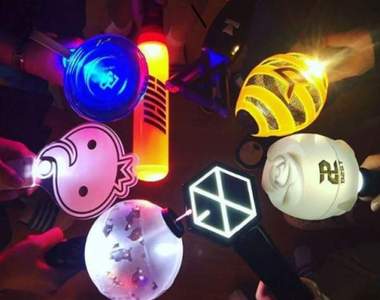 一次看完《15款超有特色的韓團手燈》就算不是團飯也想買來收藏♥