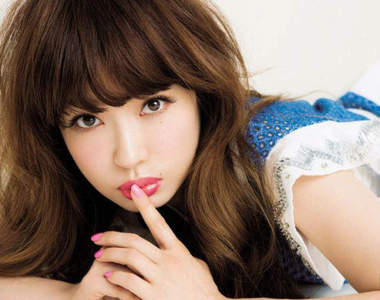 《網友最反感的裝年輕女星》當年紀已經和可愛兩個字越離越遠...