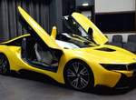 黃的高調《BMW i8》阿布達比專屬新衣上身 黃的高調《BMW i8》阿布達比專屬新衣上身