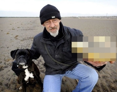 《海邊的大秘寶》去找吧 我把所有的財寶都放在海邊了（誤）