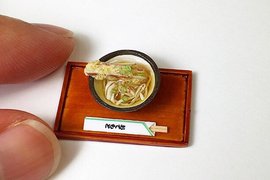 超迷你《微型手工藝》要不是手指頭在旁邊還以為是真的耶~ 超迷你《微型手工藝》要不是手指頭在旁邊還以為是真的耶~