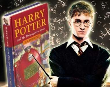 《哈利波特神秘的魔法石》初版小說 因為一個小錯誤成為夢幻逸品