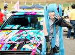 痛車就要配COSER《足利ひめたま痛車祭》找不到車不用太難過…… 痛車就要配COSER《足利ひめたま痛車祭》找不到車不用太難過……