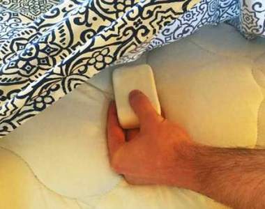 驚奇《把香皂放在床單下的神奇功用》讓你夜晚越夜越......