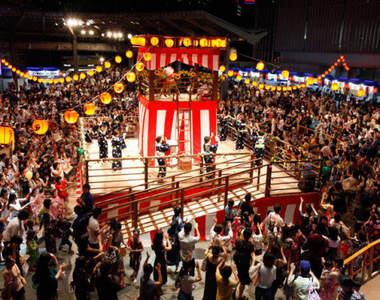 衝擊《日本夏季盆舞大會》原本竟然是戶外的雜交趴體！？