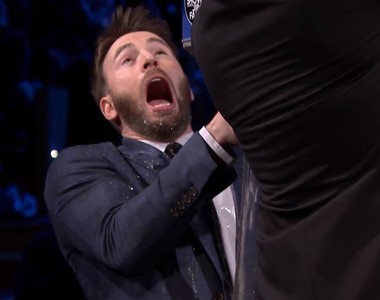 脫口秀玩很大 讓隊長體會一下連「那裡」也被冰的滋味......