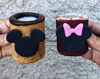 可愛《餅乾杯》喝完牛奶的同時也把杯子吃光光唷