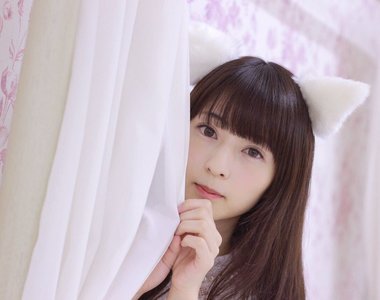 2月22日是萌萌《貓咪日》女孩們也戴貓耳穿貓衣一起來喵喵喵ΦωΦ