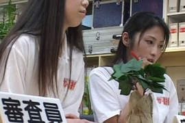 《日本碼賽克審查員》比起男性反而女性較多的神秘工作環境 《日本碼賽克審查員》比起男性反而女性較多的神秘工作環境