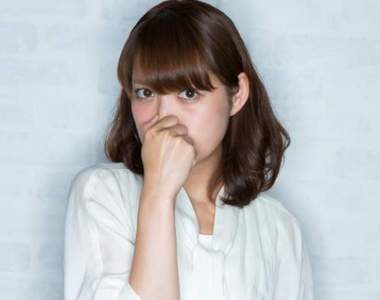 《喜歡聞女生的腳是痴漢嘛》不管是拖鞋還是靴子都好值得想像～