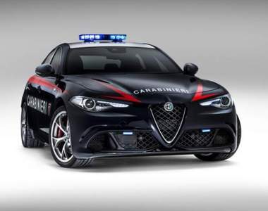 正義化身《Alfa Romeo Giulia QV》馬力510匹來打擊犯罪