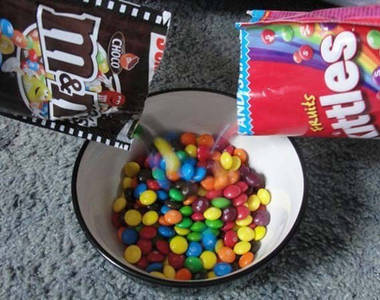 《渾蛋星期一》圖片 今天就不要給我遇到你～（握拳）