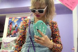 《PECO的超詳細穿搭設定》感覺每一套都可以拍一部校園電影w