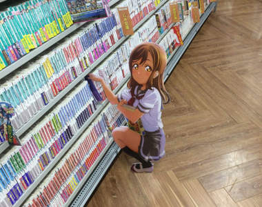 店員玩創意《LL Sunshine超逼真立牌》跨越次元之壁嚇壞粉絲……