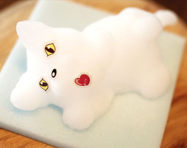 新玩具《3D泡泡筆》用泡泡堆一隻可愛的長頸鹿