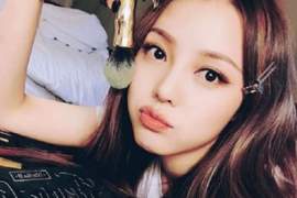 韓妞私藏《黑眼圈遮掩法》除了遮瑕膏以外還有一個東西很好用