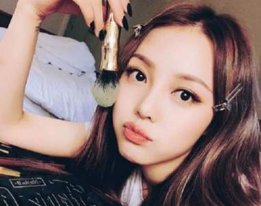 韓妞私藏《黑眼圈遮掩法》除了遮瑕膏以外還有一個東西很好用