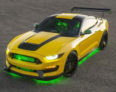 獨一無二《Ford “Ole Yeller” Mustang》向野馬戰鬥機致敬