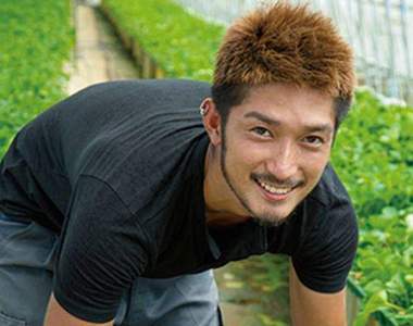 《日本型男農夫月曆》種草莓也可以這麼有型嘛？