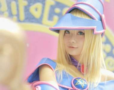 《黑魔導女孩神還原》神坂琉菜完成度超高讓網友大喊〝我可以〞