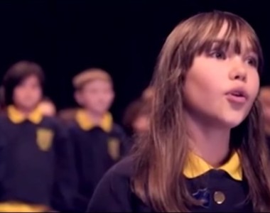 爆紅《自閉症少女天籟》一邊聽就起了雞皮疙瘩