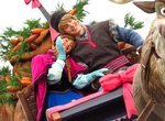 《東京迪士尼樂園》冰雪奇緣開跑 雪寶塔居然超驚悚~~ 《東京迪士尼樂園》冰雪奇緣開跑 雪寶塔居然超驚悚~~