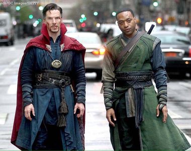 班乃迪克《奇異博士》片場照 人魔醫生你怎麼也在這裡（驚）