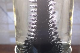 《鐵磁流體擺飾》家裡擺一個酷炫程度100% 《鐵磁流體擺飾》家裡擺一個酷炫程度100%