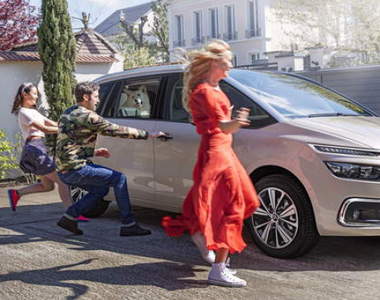 小改款《Citroen C4 Picasso》法式家庭號休旅竟然悄悄變臉？