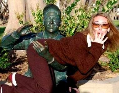 巴西《情色主題樂園》即將開張 未滿18歲當然不要想進來囉～