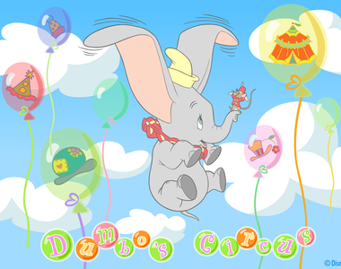 東京迪士尼新推出《小飛象爆米花筒》大大的耳朵可以動喔