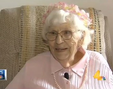 《買廣告散播愛》94歲老奶奶的最後一個願望