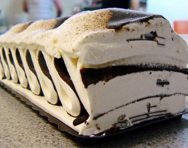 《千層雪冰淇淋蛋糕》夢幻般美味的製作片段公開