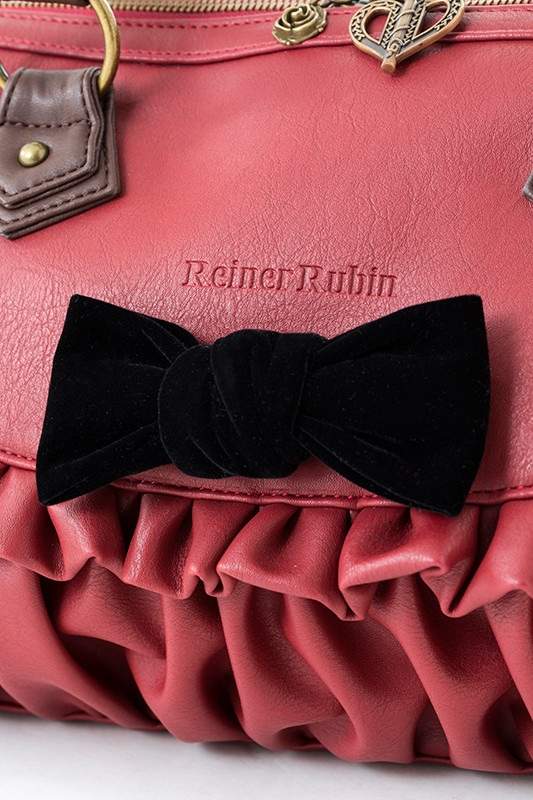 薔薇少女 風格包與高跟鞋真紅跟水銀燈你要選哪個呢