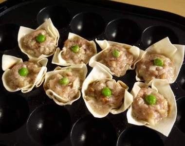 《章魚燒機料理》好吃燒賣一口餃的超簡單製作法