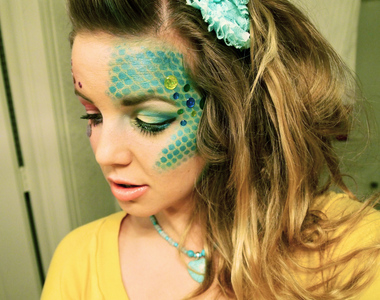 萬聖節化妝教學《魚鱗妝》輕鬆畫出美人魚的模樣