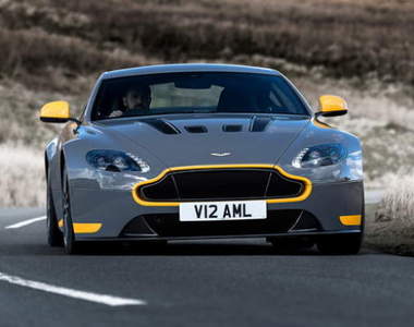2017年式《Aston Martin V12 Vantage S》揪竟有什麼不一樣呢?