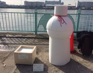 超狂cosplay《口嚼酒》現身C91 不要懷疑裡面真的有人喔wwww