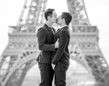 用愛回應《美國夜店槍擊案》臉書上出現同志接吻照風潮